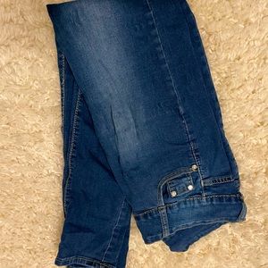 Dark Blue skinny jeans. Worn a couple of times. Still in a great shape.